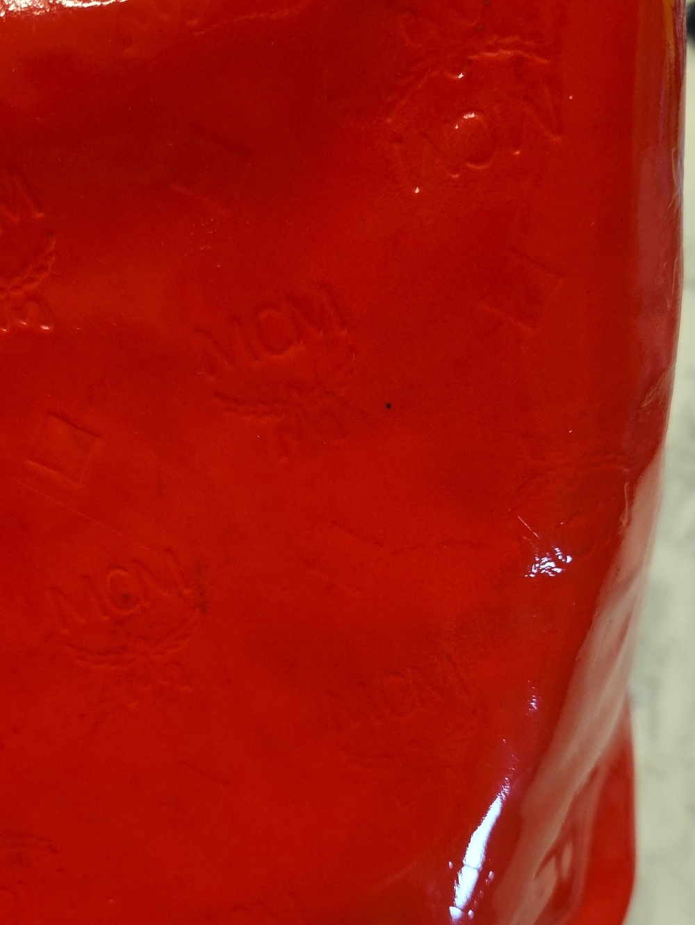 MCM EUC Limited Edition Red Patent Embossed Leather Tote With COA ❤️ - Picture 11 of 16